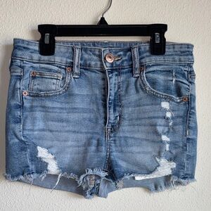 American Eagle Outfitters Distressed Denim Shorts Size 4